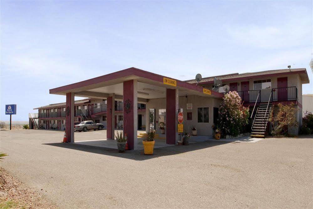 Americas Best Value Inn Needles Exterior photo